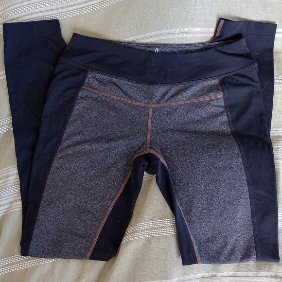 prAna Gabi Yoga Pant Leggings Full Length - Picture 5 of 9